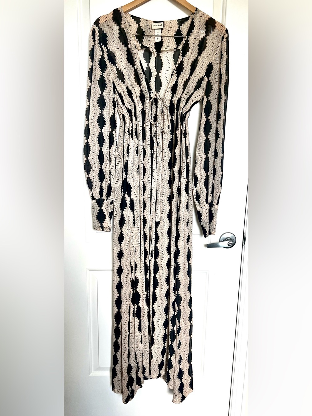EVARAE Prism Geo Sheer Long Sleeve Maxi Dress Black Beige Size US 4 / UK 8